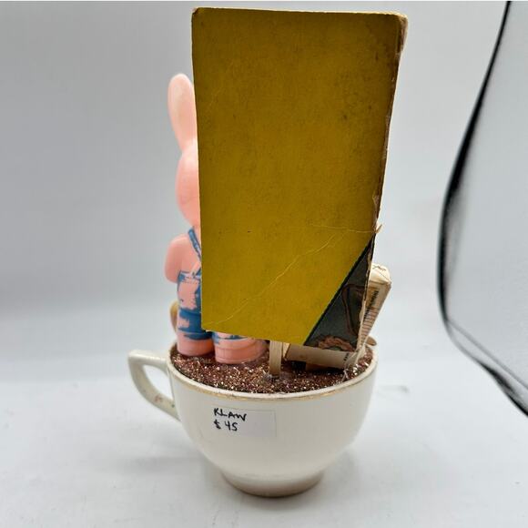 Easter Spring themed decor handmade assemblage art knickerbocker bunny kitschy - Picture 6 of 6